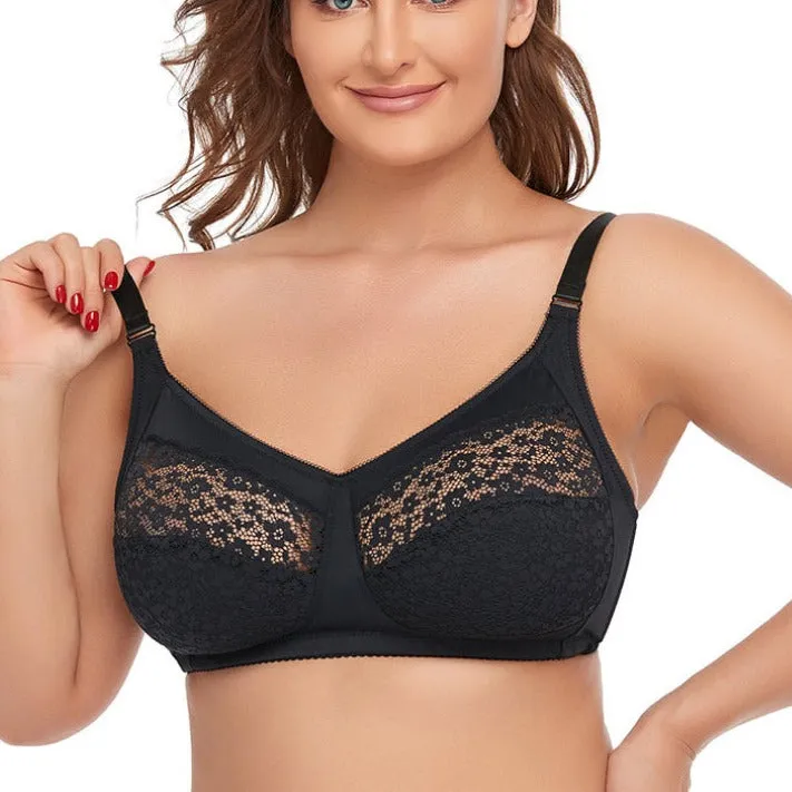 Wireless Sports Bra in Lace