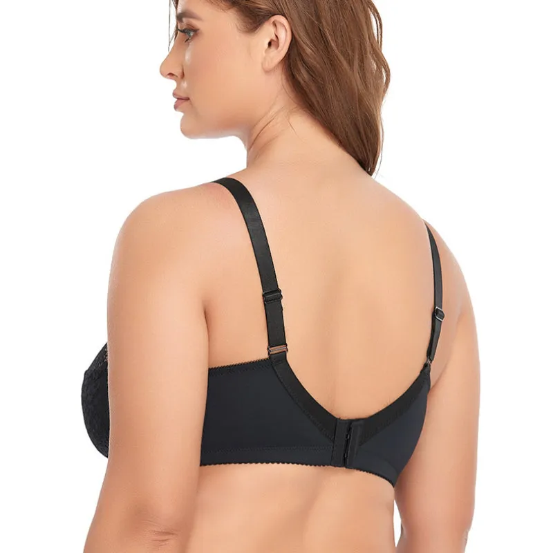 Wireless Sports Bra in Lace