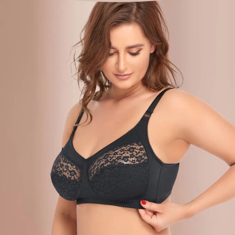 Wireless Sports Bra in Lace